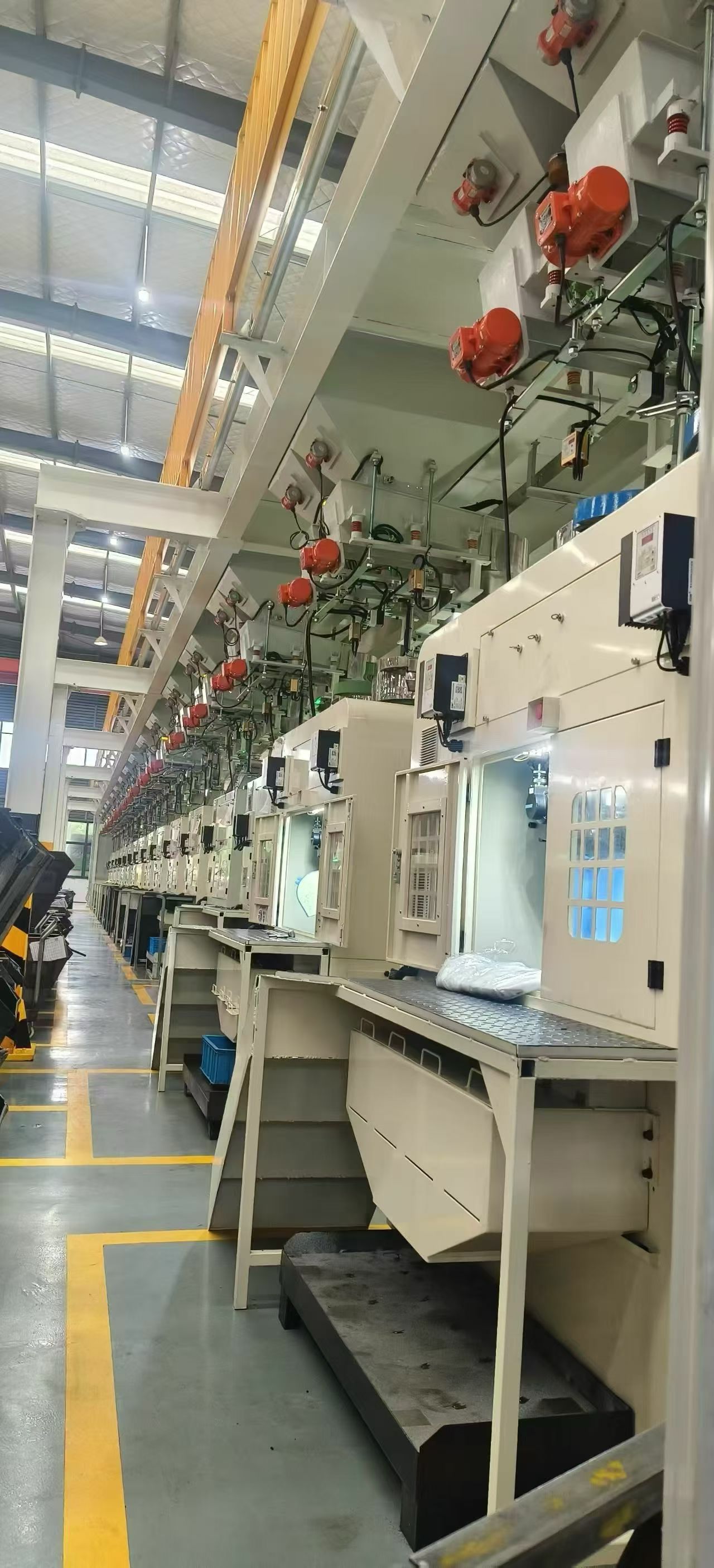 #攻牙機(jī)#緊固件#螺母#汽車(chē)零部件 “精工制造  ”攻牙機(jī)專(zhuān)用觸摸屏TPC7031Ni